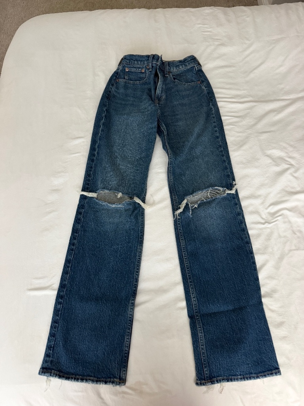 Abercrombie 90s relaxed high-rise